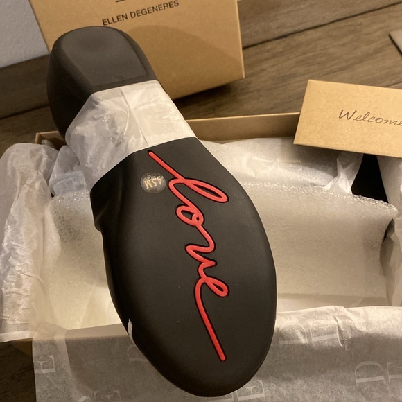 NIB [Ellen Degeneres] EG: 'Love' Langlee Ballet Flats in Black Big Girls Sz 4.5 - Picture 5 of 11